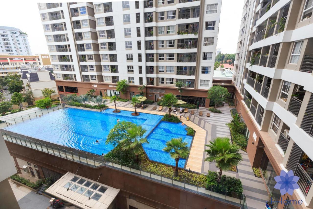 Apartments Near Tan San Nhat Airpot Ho Chi Minh City Exterior photo