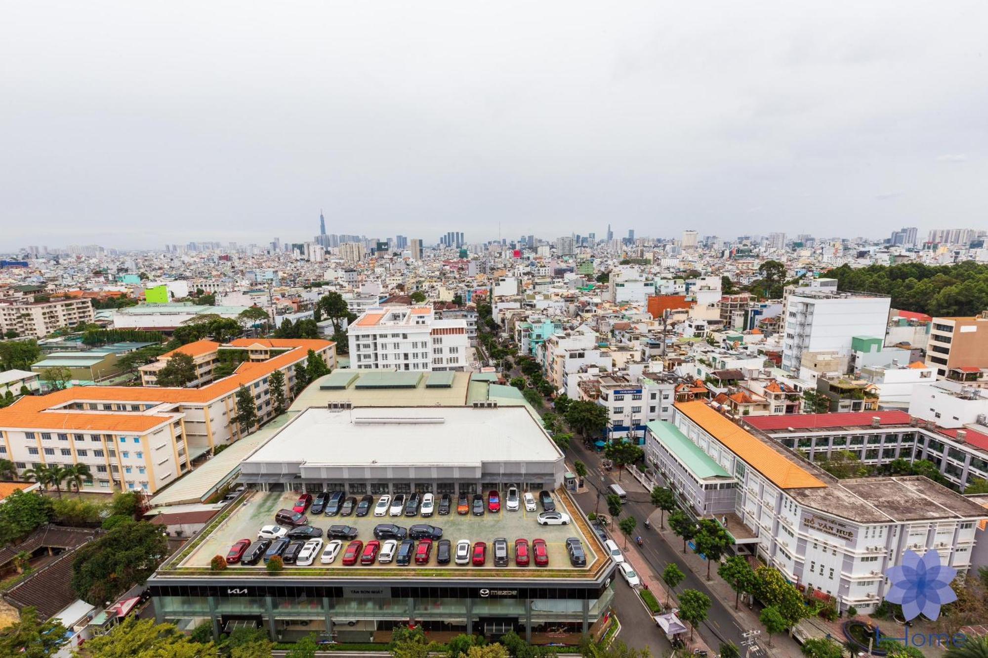 Apartments Near Tan San Nhat Airpot Ho Chi Minh City Exterior photo